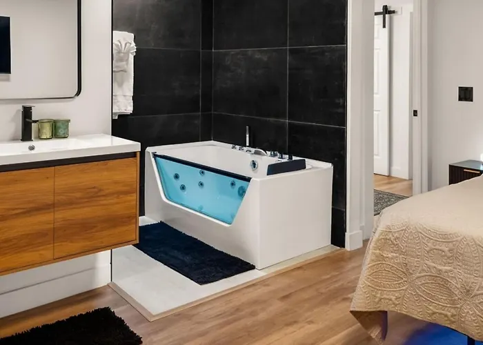 Private Wellness Estate * Phoenix